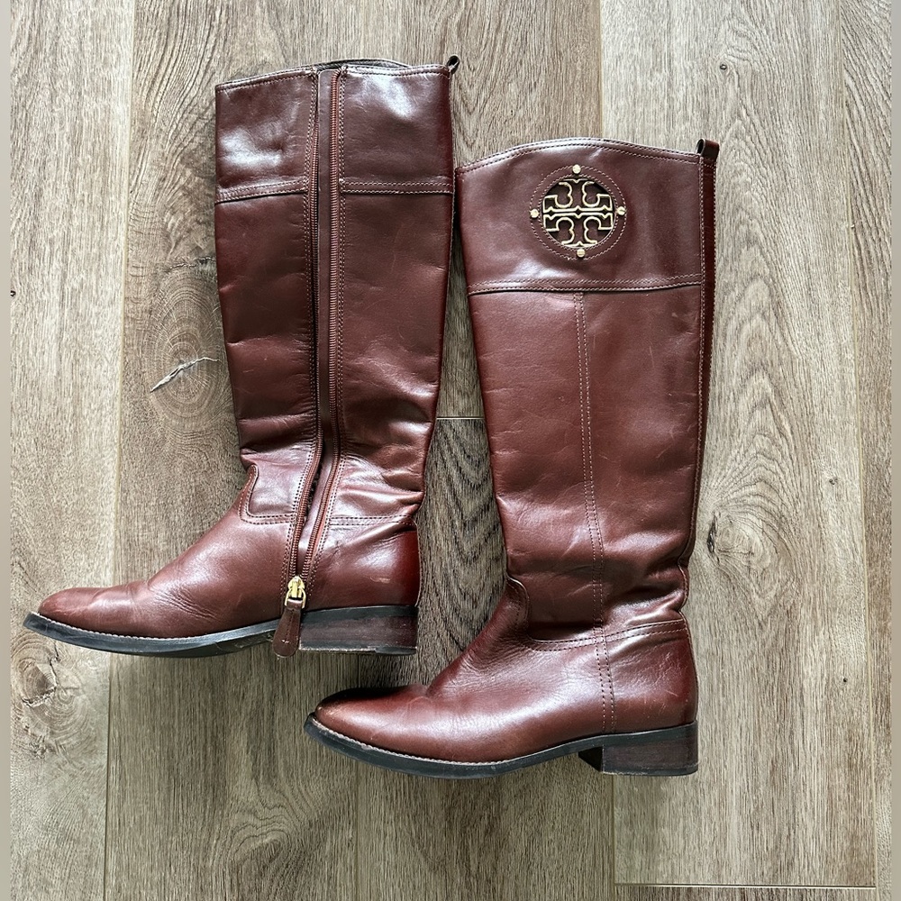Leather riding boots